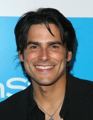 Фото - Эдди Матос: 311x400 / 23 Кб