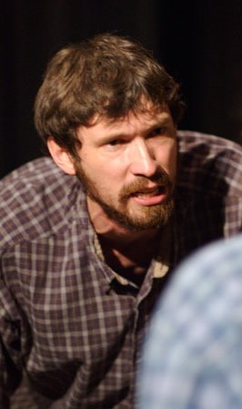 Фото - Эндрю Варенхорст: 266x449 / 22 Кб