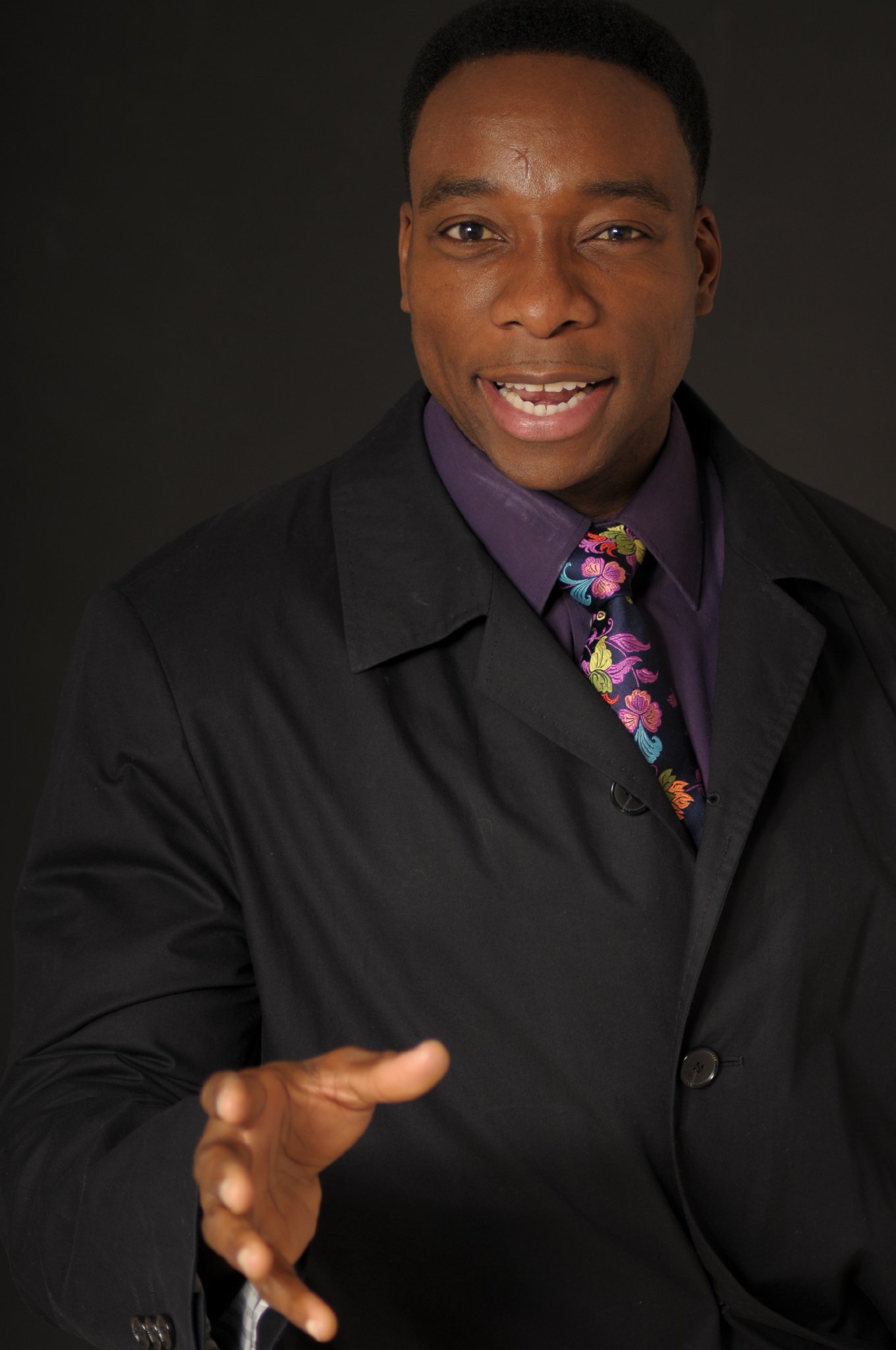 Фото - Бентли Калу: 1360x2048 / 183 Кб