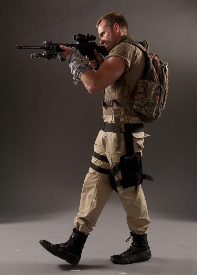 Фото - Джоэл Шок: 690x960 / 50 Кб