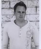 Фото - Джоэл Шок: 170x200 / 7 Кб