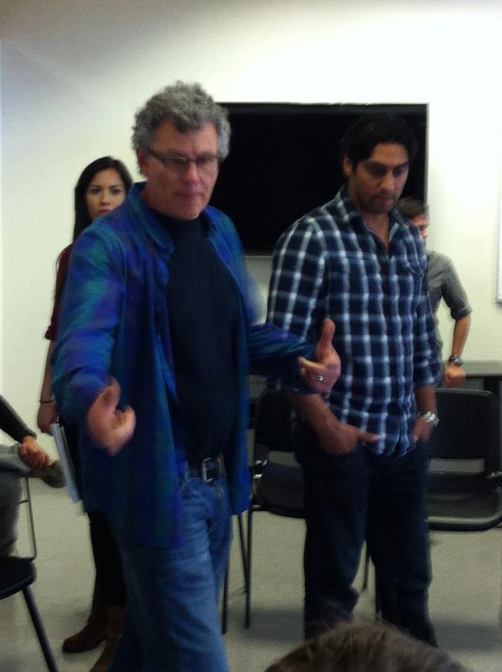 Фото - Франсиско Овалл: 717x960 / 67 Кб