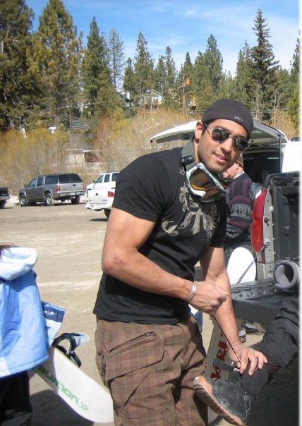 Фото - Франсиско Овалл: 428x604 / 69 Кб