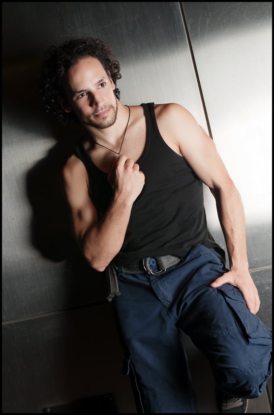 Фото - Стивен Дасс: 557x843 / 58 Кб