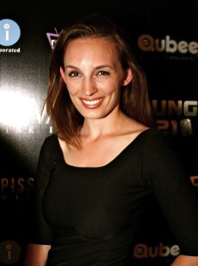 Фото - Эллисон Мари Волк: 400x537 / 28 Кб