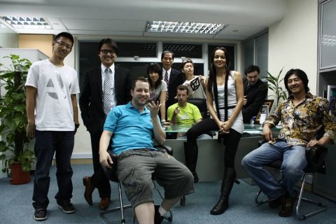 Фото - Эмили Гуйо: 480x320 / 41 Кб