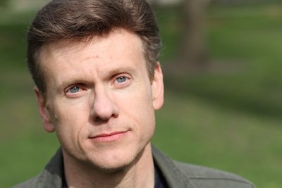 Фото - Пол Ди Морган: 400x267 / 15 Кб