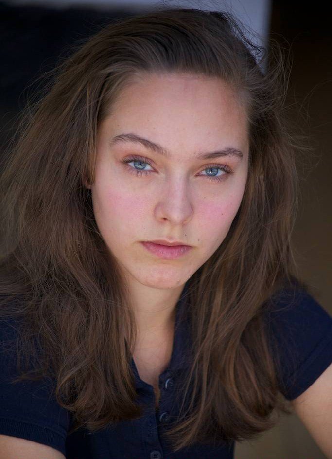 Фото - Джасмин Жандро: 683x943 / 91 Кб