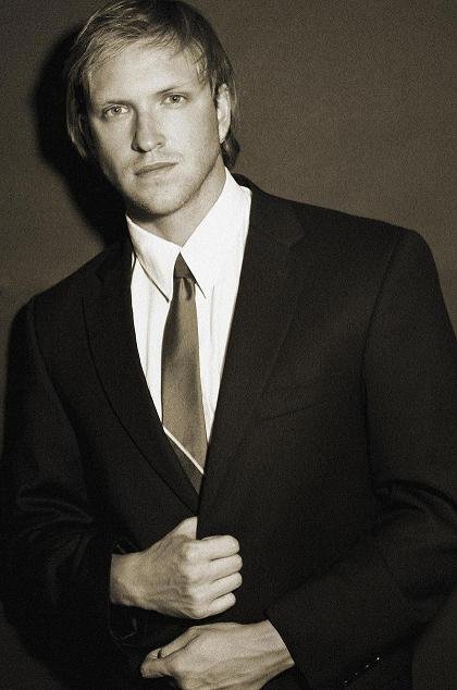 Фото - Блэйк Френч: 420x634 / 38 Кб