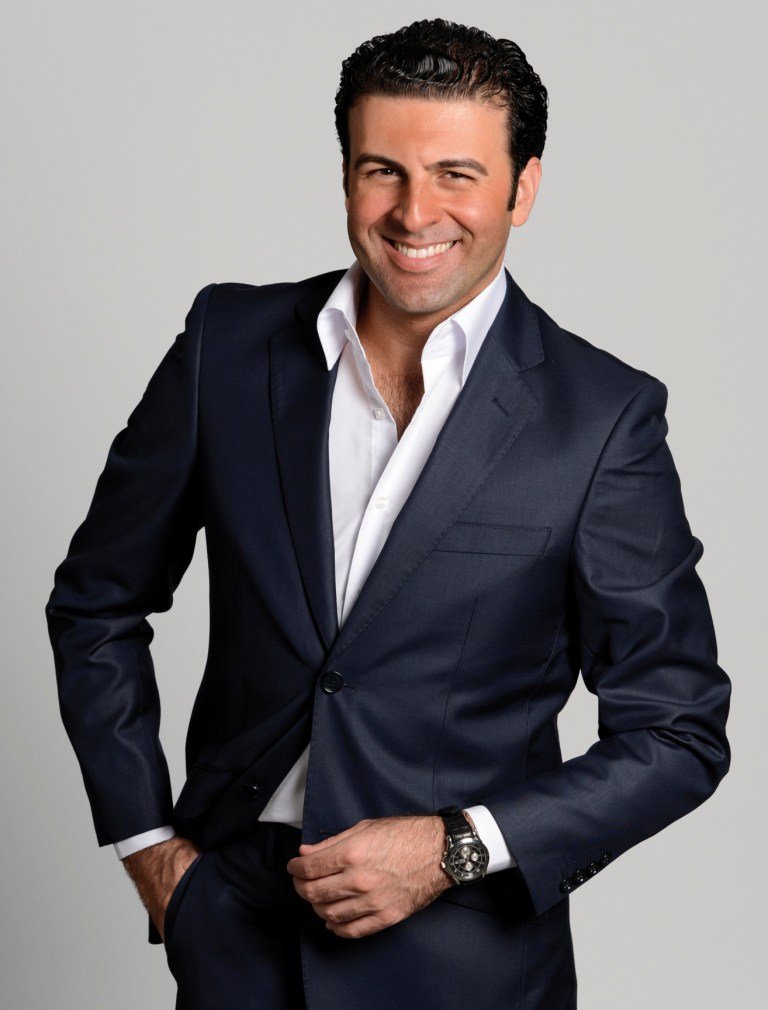 Фото - Давид Сереро: 768x1010 / 80 Кб