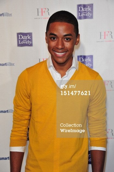 Фото - Джастин А. Дэвис: 395x594 / 45 Кб