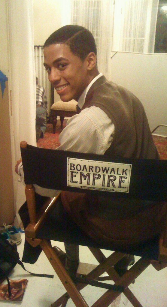 Фото - Джастин А. Дэвис: 556x1023 / 105 Кб