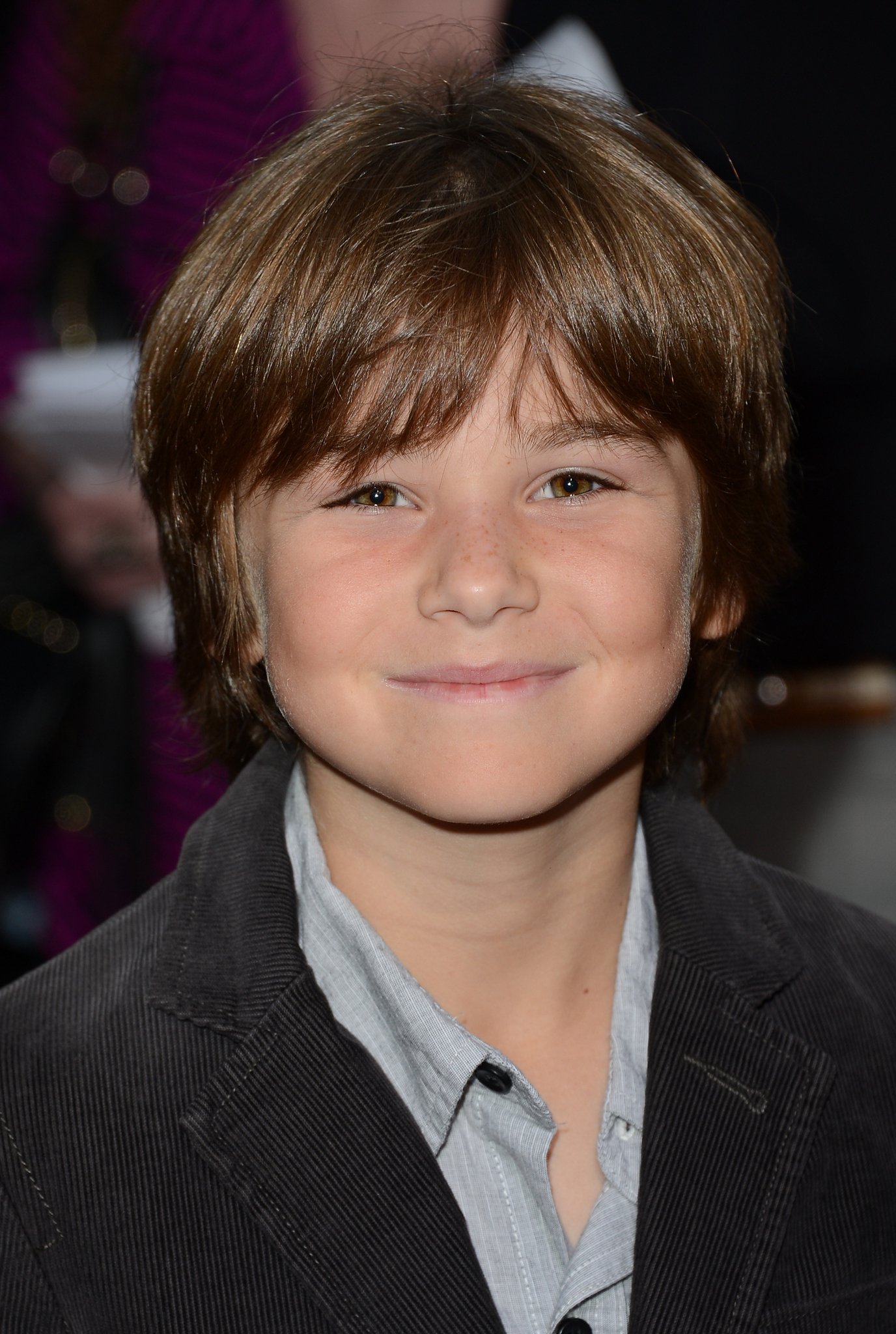 Фото - эйдан Сьюссман: 1376x2048 / 394 Кб