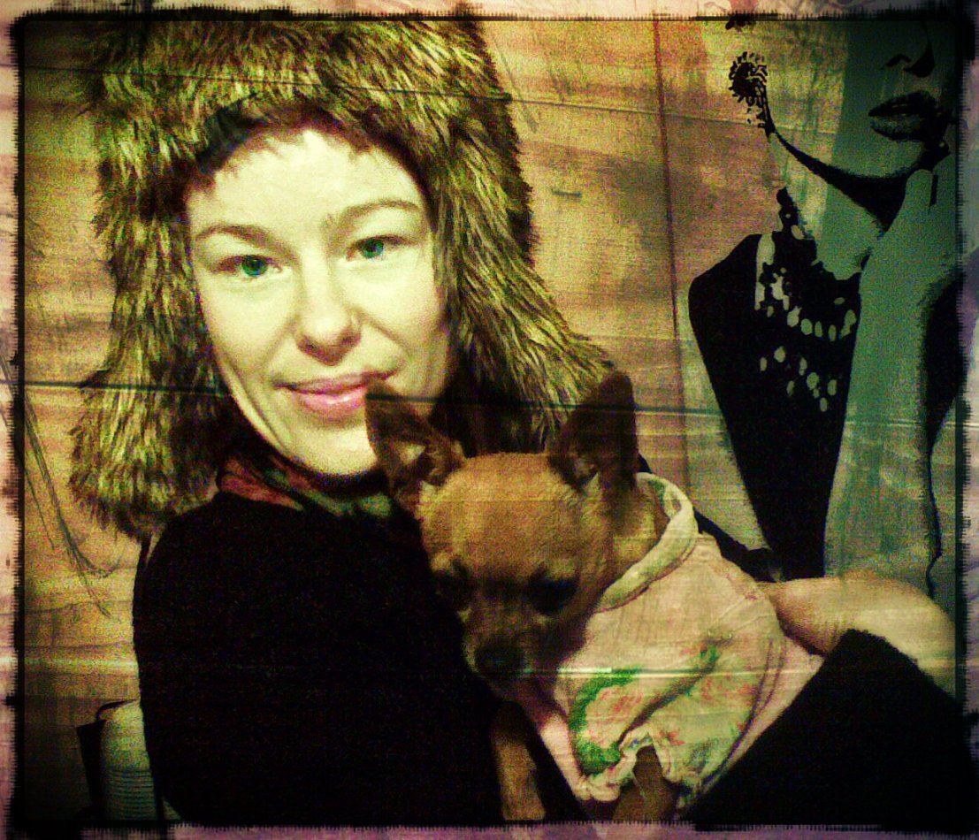 Фото - Кирсти Анн Симондс: 1107x950 / 256 Кб