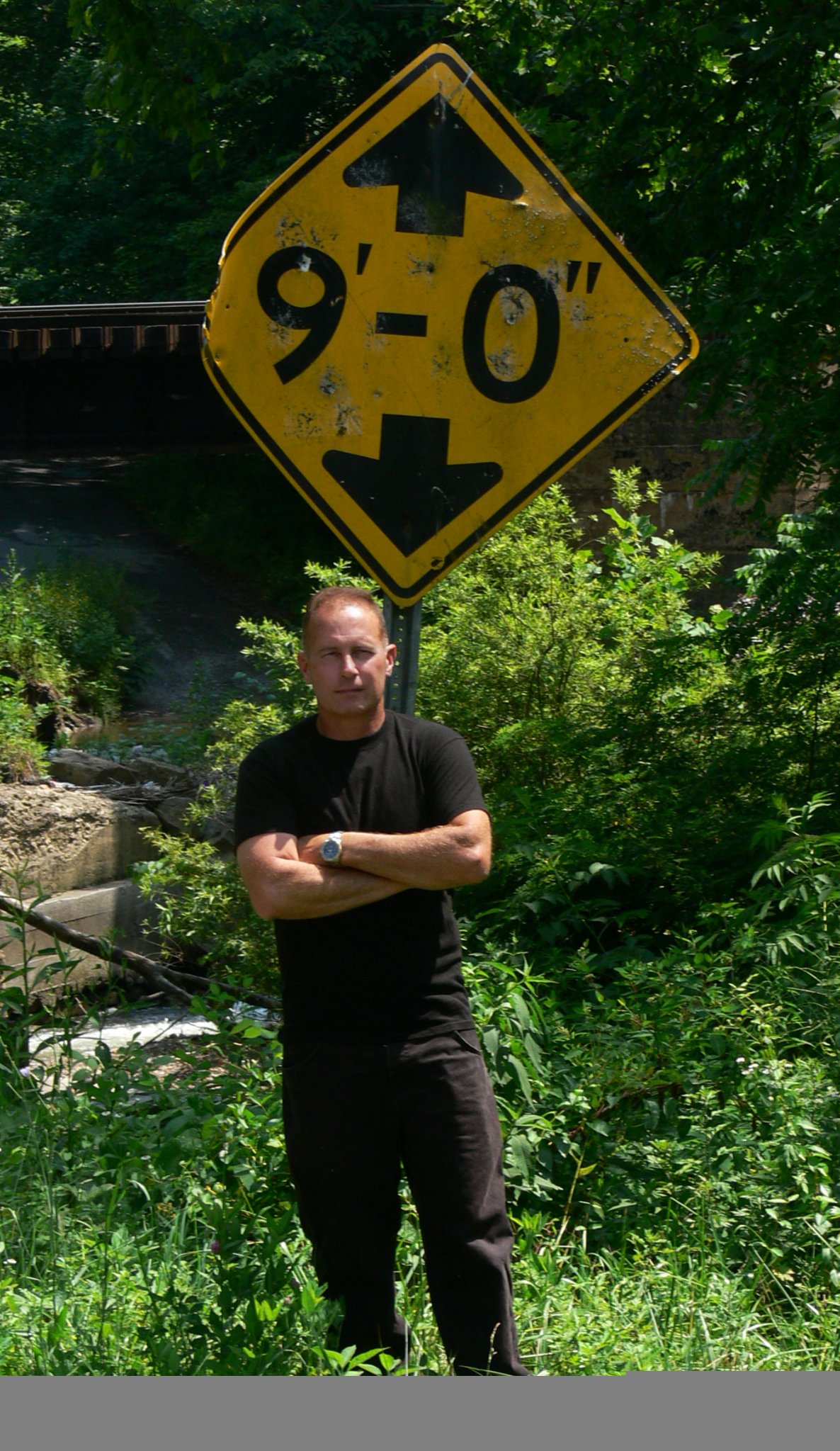 Фото - Майк Уолкер: 1186x2048 / 481 Кб