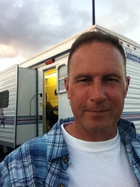 Фото - Майк Уолкер: 480x640 / 56 Кб