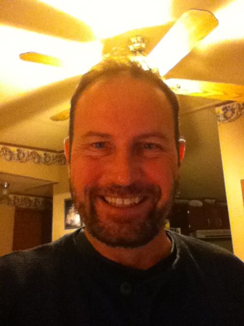 Фото - Майк Уолкер: 480x640 / 44 Кб