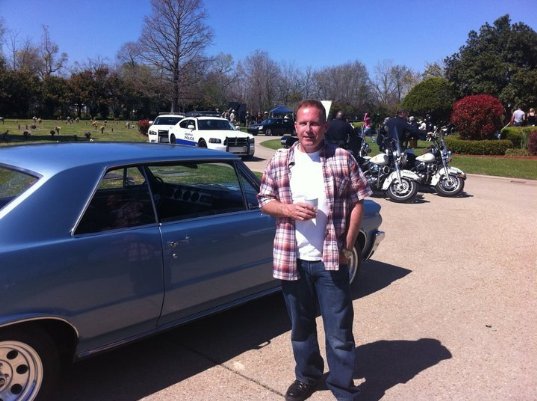 Фото - Майк Уолкер: 537x401 / 52 Кб