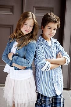 Фото - Даниэль Дивенере: 233x350 / 23 Кб