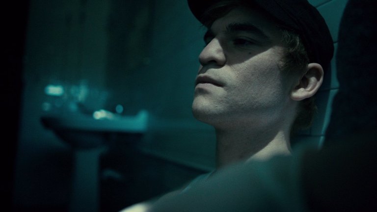 Фото - Адам О'Брайн: 768x432 / 27 Кб