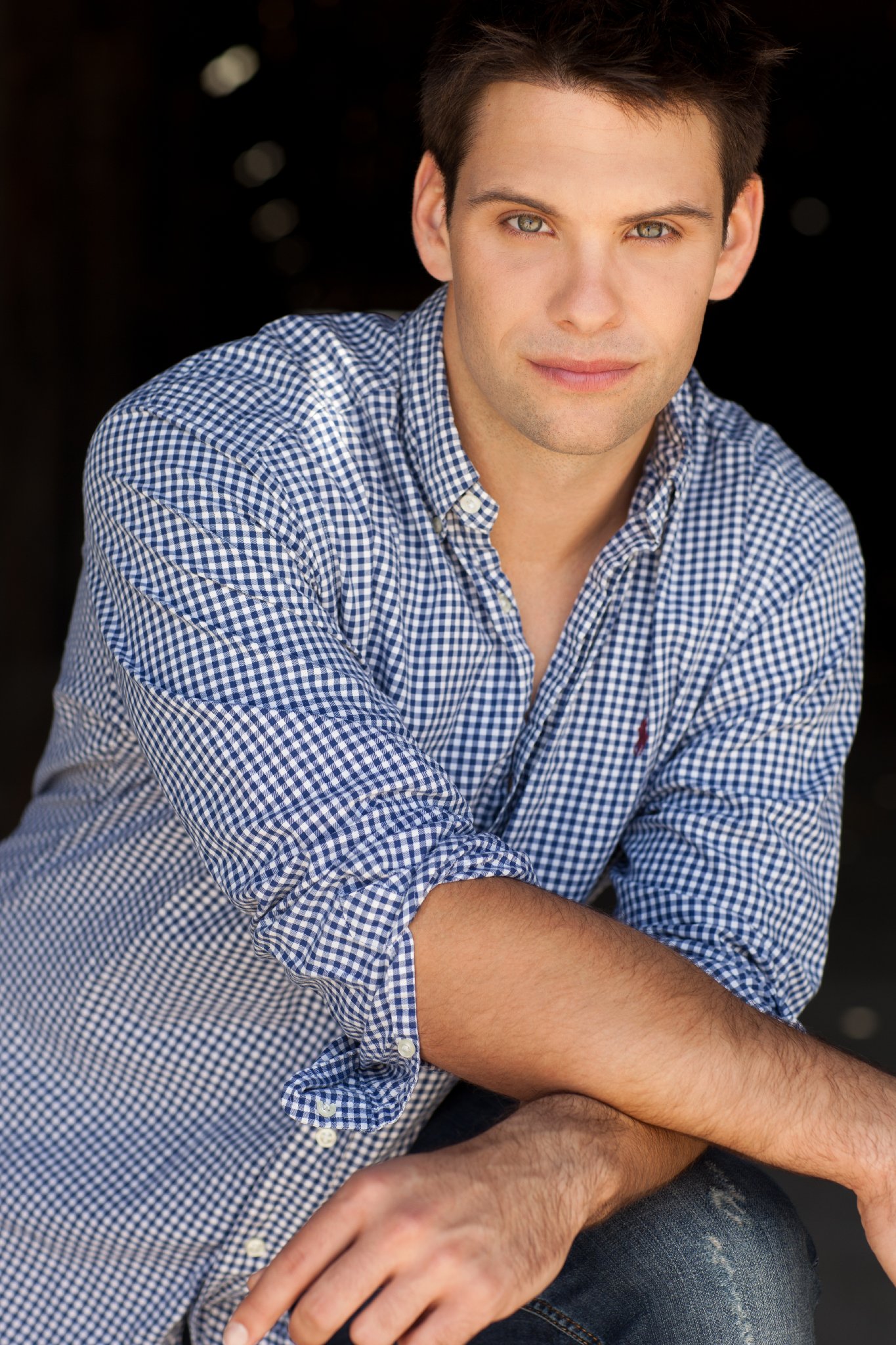 Фото - Кайл Валле: 1365x2048 / 564 Кб