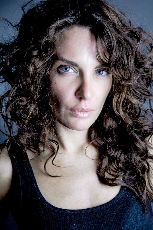 Фото - Кейси Джо Никлс: 533x800 / 116 Кб