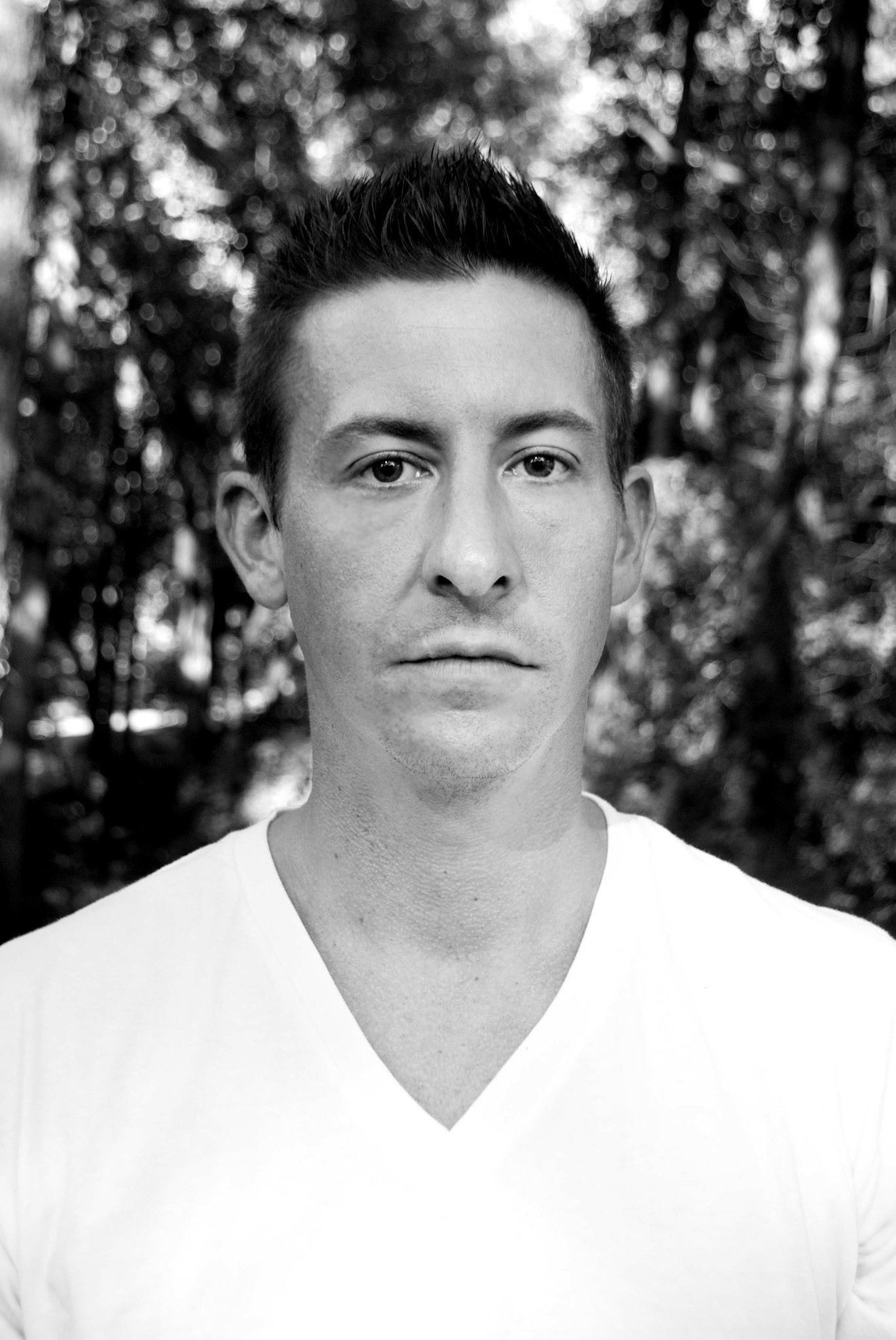 Фото - Дэниэл Ярви: 1371x2048 / 297 Кб