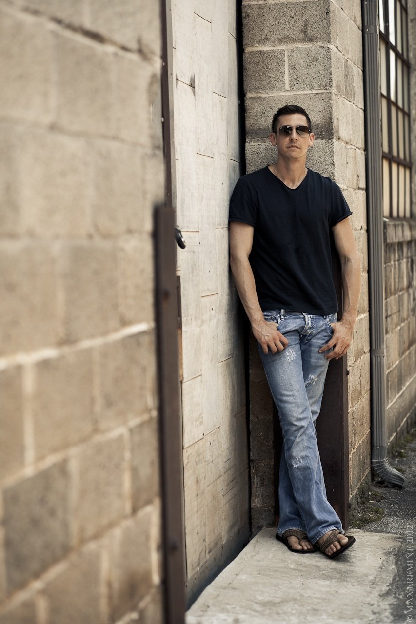 Фото - Дэниэл Ярви: 853x1280 / 168 Кб