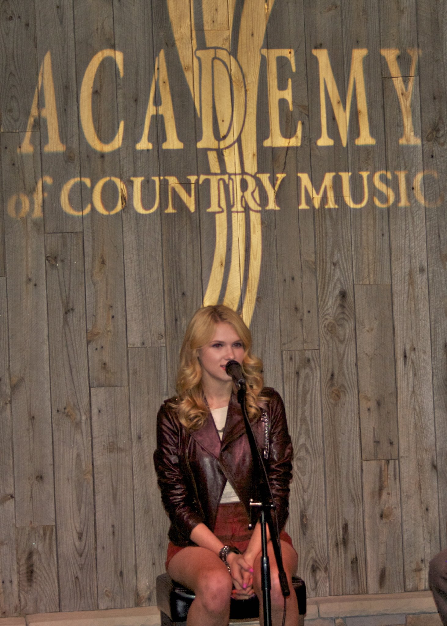 Фото - Клаудия Ли: 1463x2048 / 479 Кб