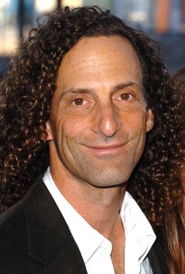 Фото - Кенни Джи: 271x400 / 27 Кб