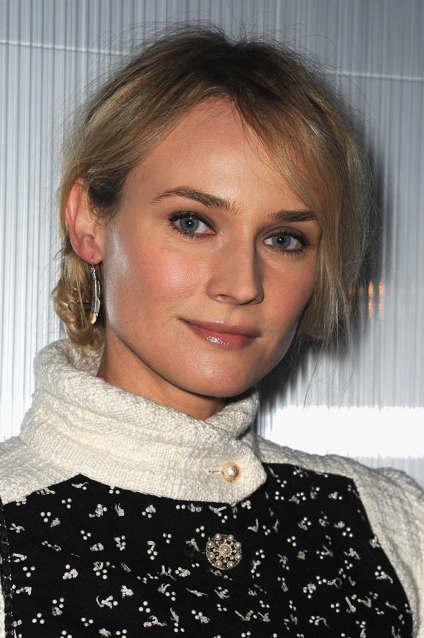 Фото - Дайан Крюгер: 1362x2048 / 694 Кб