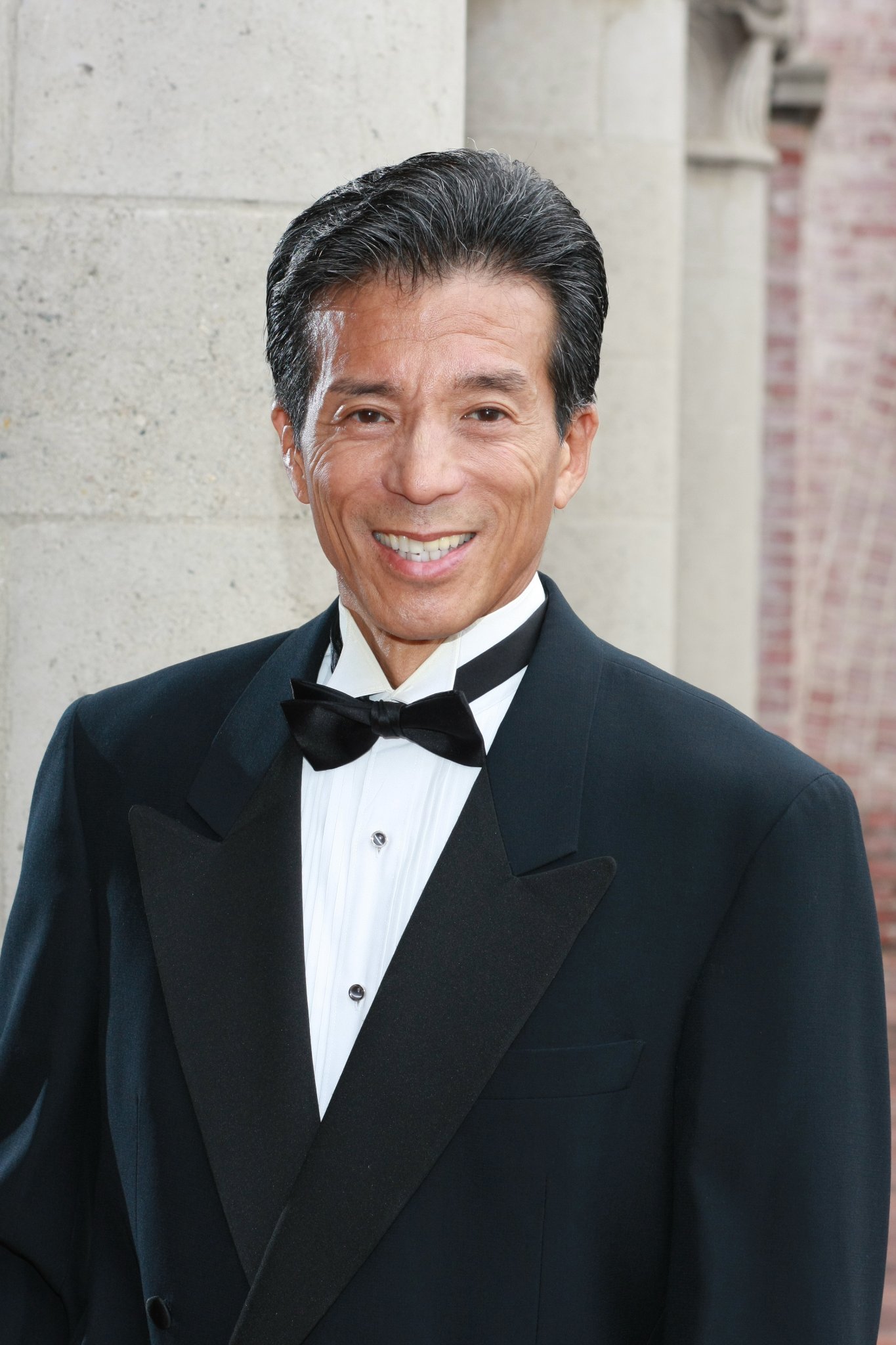 Фото - Роб Нарита: 1365x2048 / 299 Кб