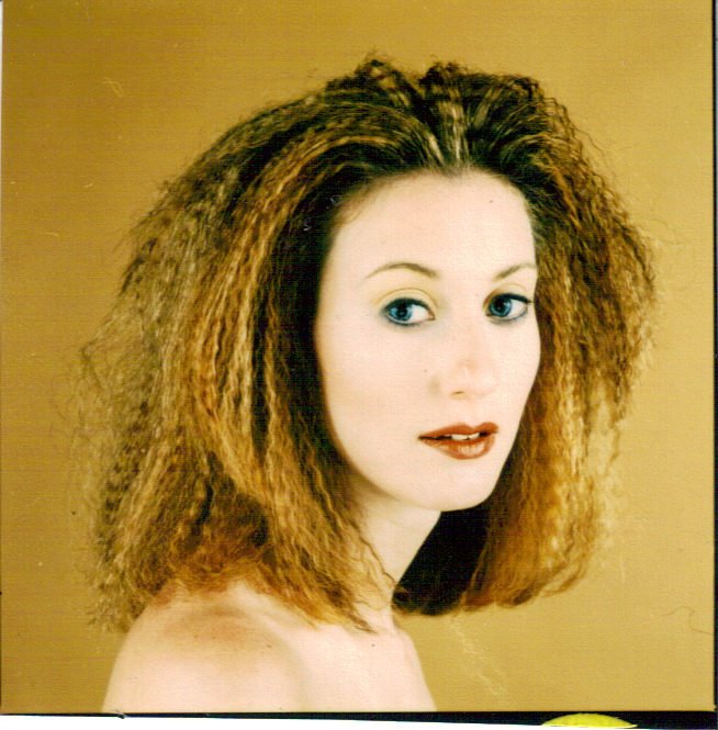 Фото - Ингрид Блум: 654x665 / 80 Кб