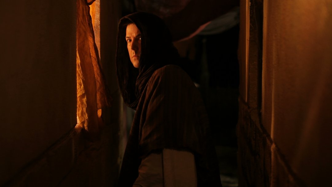 Фото - Джулиан Бут: 1080x608 / 42 Кб