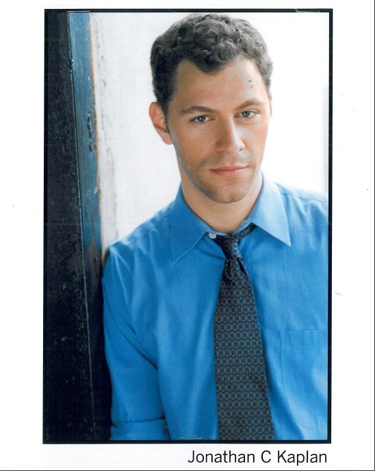 Фото - Джонотан Чарльз Каплан: 548x687 / 57 Кб