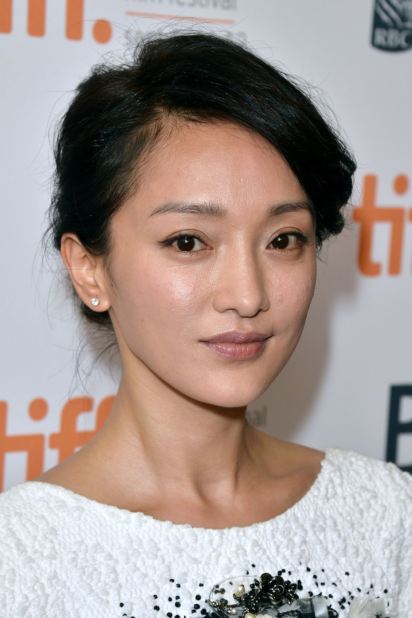 Фото - Чжоу Сюнь: 1365x2048 / 450 Кб