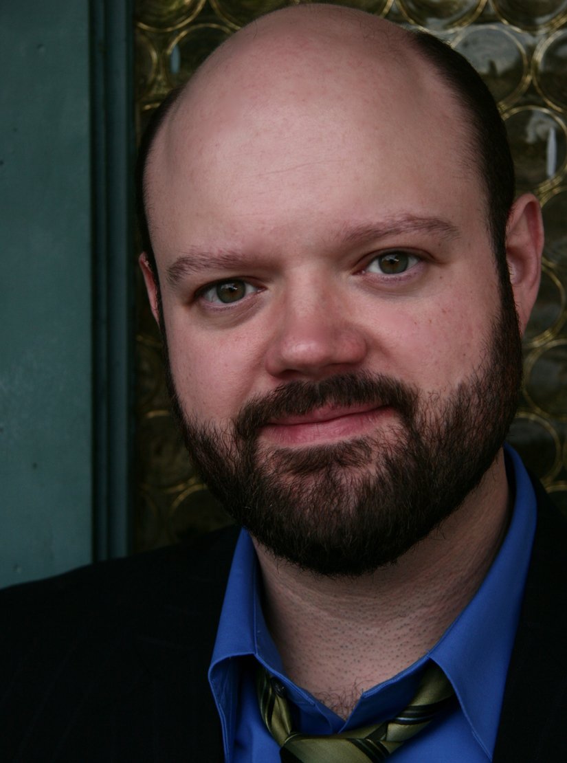 Фото - Виктор Маккей: 825x1110 / 102 Кб