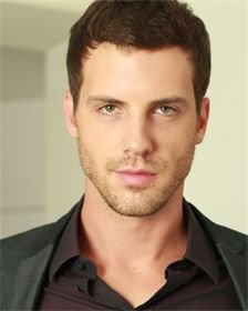 Фото - Тики Джонс: 224x280 / 10 Кб