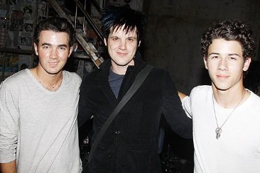 Фото - Майкл Эспер: 366x244 / 21 Кб