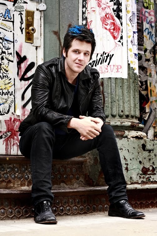 Фото - Майкл Эспер: 504x756 / 108 Кб