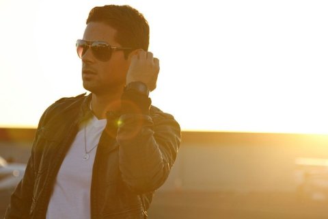 Фото - Дж.Р. Рамирез: 480x320 / 13 Кб