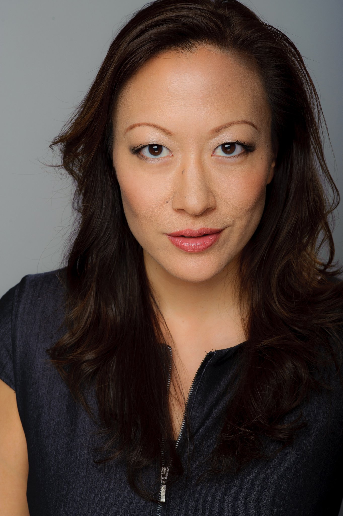 Фото - Грэйс Роу: 1363x2048 / 366 Кб