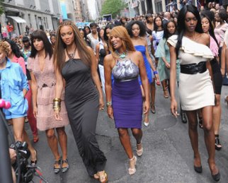 Фото - Беверли Джонсон: 322x259 / 29 Кб