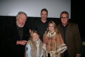 Фото - Джон Херд: 300x200 / 12 Кб