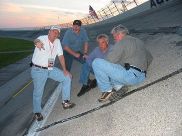 Фото - Саймон Уинсер: 364x273 / 27 Кб