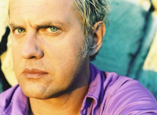 Фото - Уве Охсенкнехт: 325x237 / 19 Кб