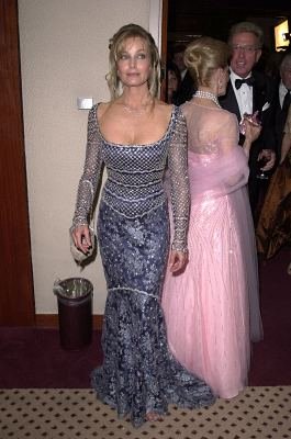 Фото - Бо Дерек: 265x400 / 27 Кб