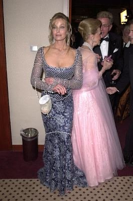 Фото - Бо Дерек: 265x400 / 27 Кб