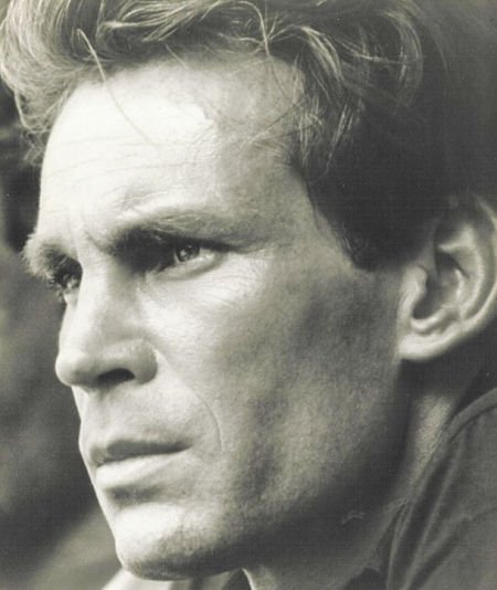 Фото - Рик Хилл: 450x534 / 38 Кб