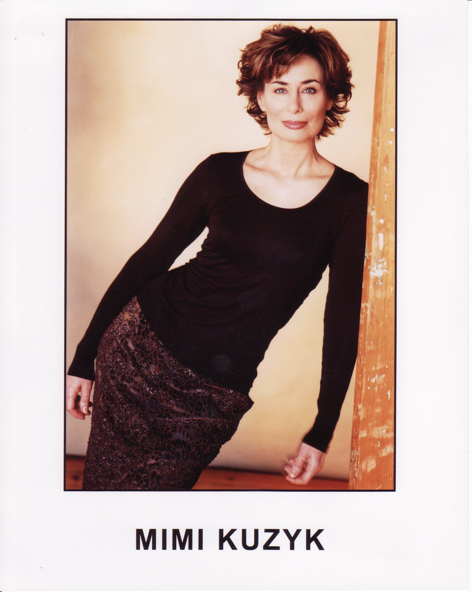 Фото - Мими Кузык: 1636x2048 / 356 Кб